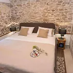 Villa Luxury Finessa 1 With Heated Pool, Jacuzzi And Sauna