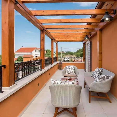 Luxury Finessa 1 With Heated Pool, Jacuzzi And Sauna Villa